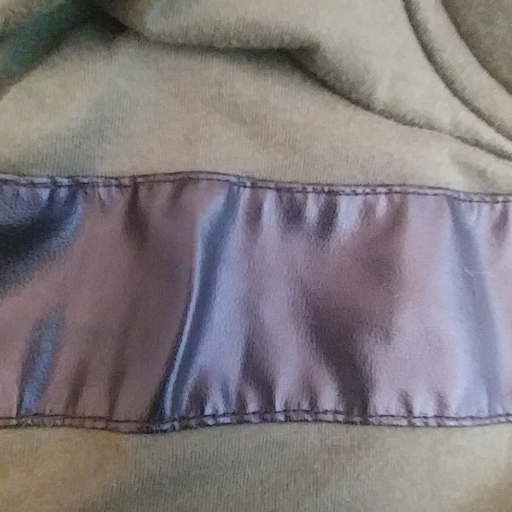 Tank Top - Picture 2 of 3
